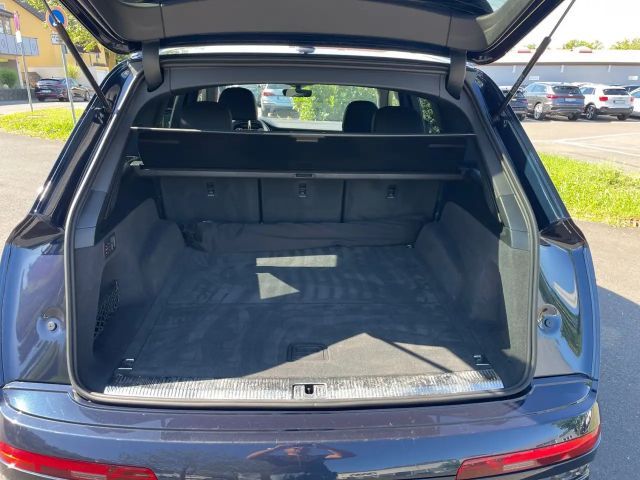 Audi Q7 45 TDI Quattro S-Line