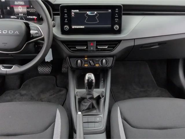 Skoda Scala Essence TSI*DSG LED SHZ Tempo digCockp PDC