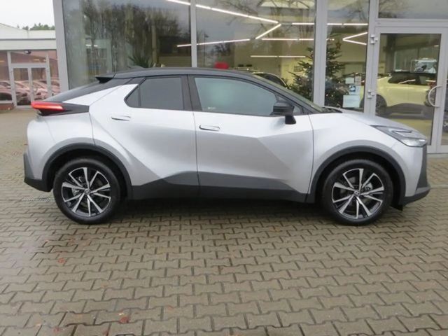 Toyota C-HR Hybride Team D Voorwielaandrijving