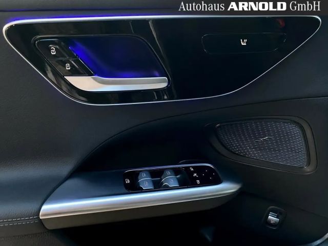 Mercedes-Benz C 180 AVANTGARDE Sedan