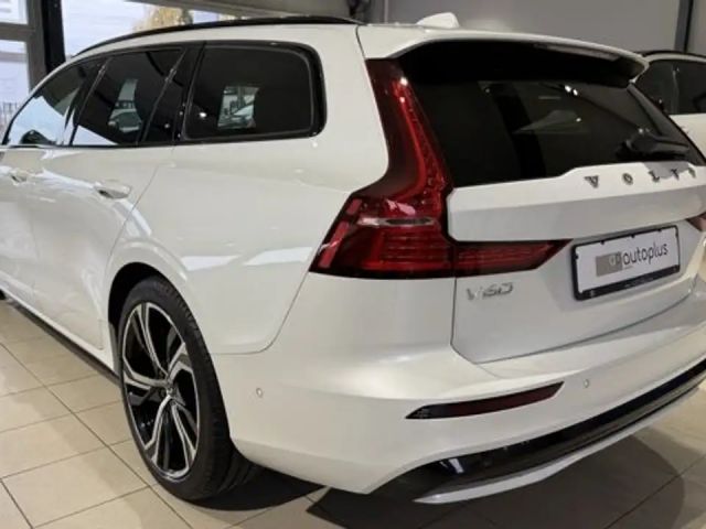 Volvo V60 AWD Dark Plus Recharge T6