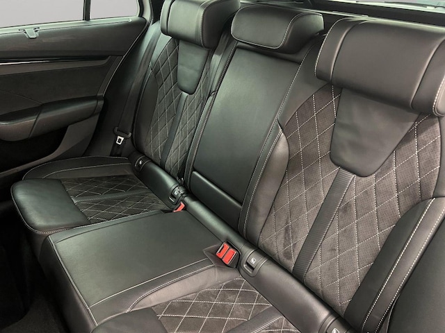 Skoda Octavia 2,0l TSI 180kW, DSG AHK