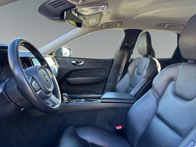 Volvo XC60 AWD Geartronic Momentum