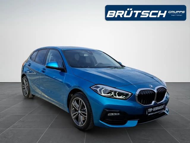 BMW 118 118i Sedan Sport Line