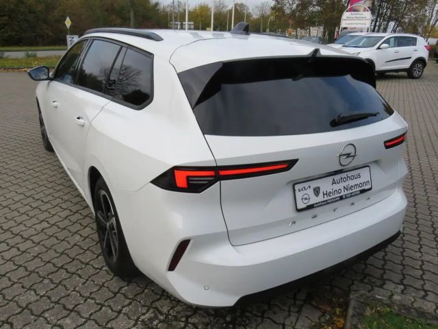 Opel Astra Edition Sports Tourer