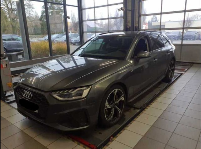 Audi A4 50 TDI Avant Quattro