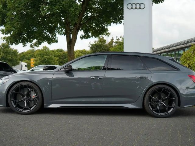 Audi RS6 Avant