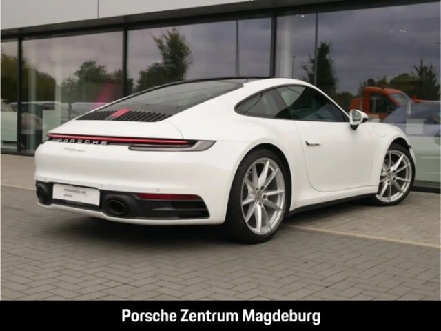 Porsche 992 Carrera Coupé