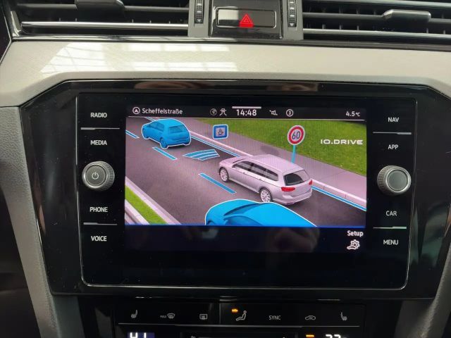 Volkswagen Passat 2.0 TDI Business DSG Variant