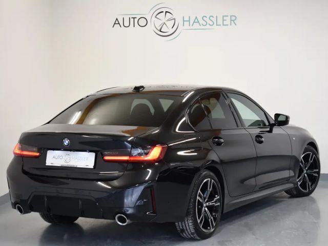 BMW 320 320d M-Sport Sedan