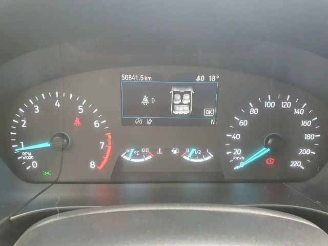 Ford Kuga Cool & Connect