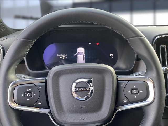 Volvo XC40 XC40 Navi LED Klima Standhzg Einparkhilfe el. Fenster