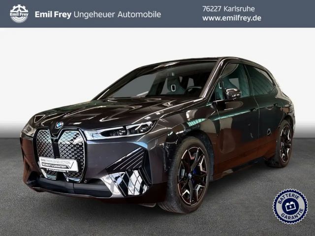 BMW iX xDrive40