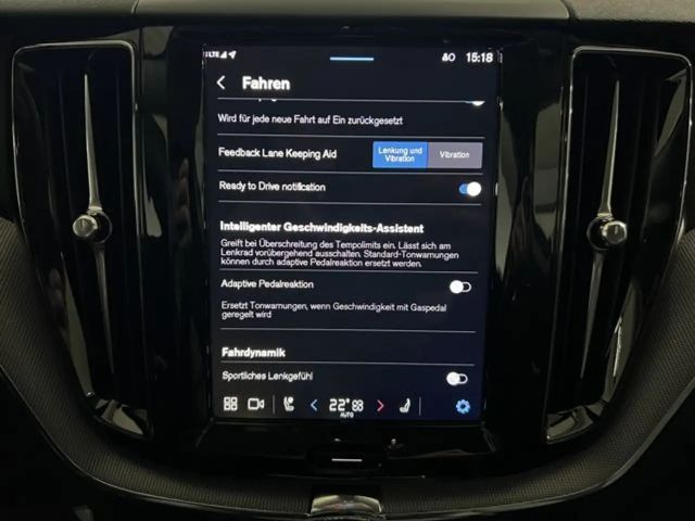 Volvo XC60 AWD Dark Plus