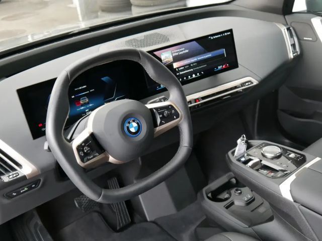 BMW iX xDrive40