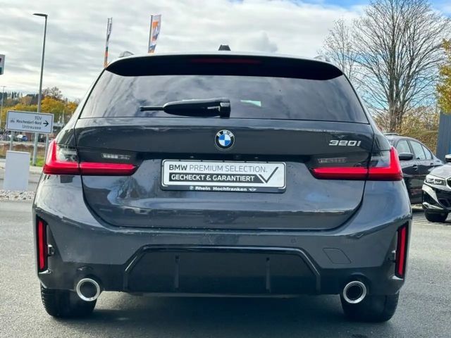 BMW 320 320i M-Sport Touring