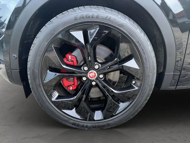 Jaguar E-Pace AWD P300