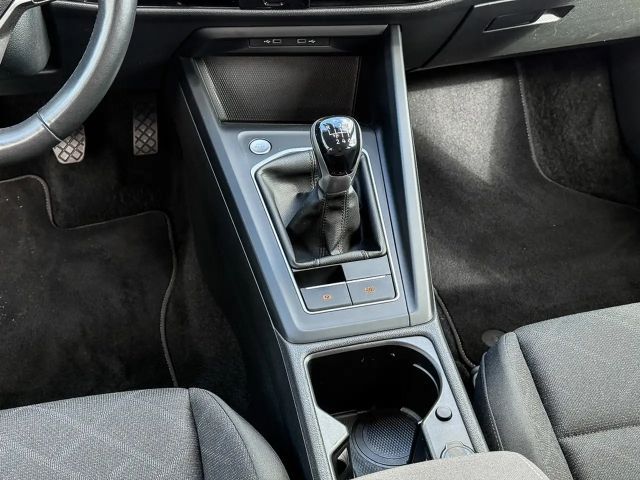 Volkswagen Golf 1.5 TSI Golf VIII Life