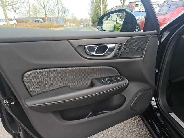 Volvo V60 Dark Plus