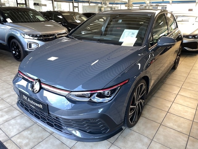 Volkswagen Golf Clubsport Matrix LED Navi DCC Kamera 19'' HarmanKardon