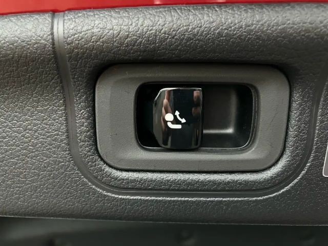 Mercedes-Benz C 300 AMG Line C 300 d Sedan