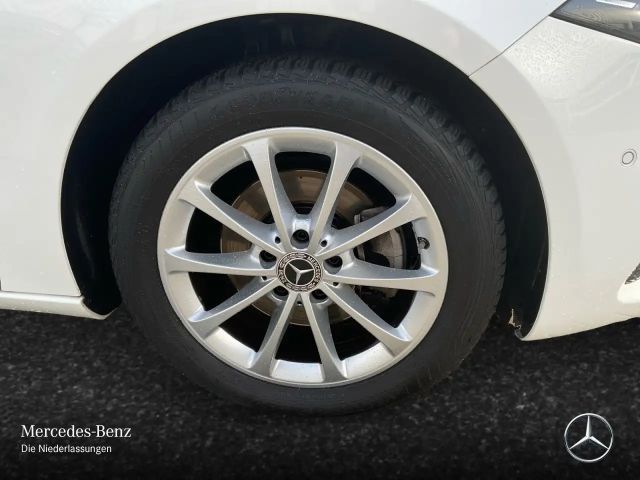 Mercedes-Benz A 200 Progressive