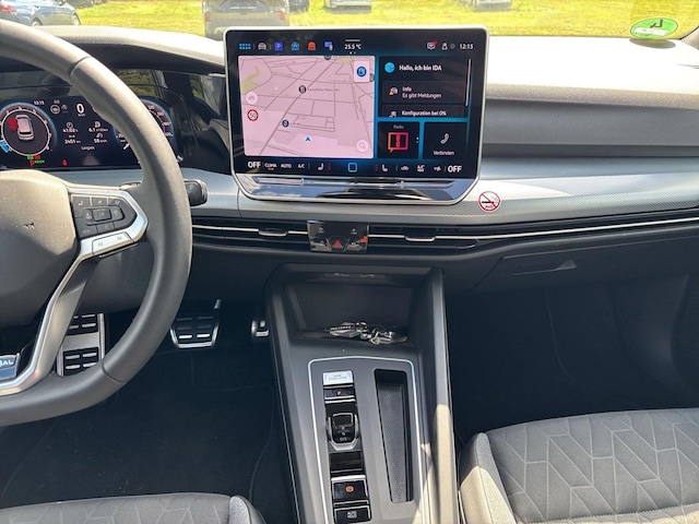 Volkswagen Golf 1.5 eTSI Golf VIII