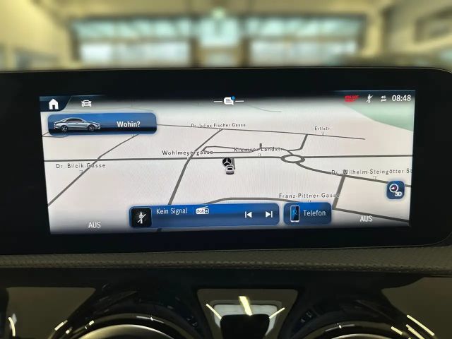 Mercedes-Benz CLA 200 AMG Line Coupé