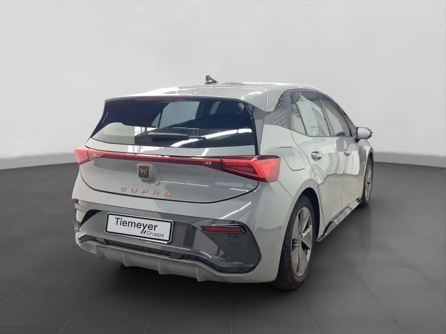 Cupra Born KAMERA NAVI SITZHZG PILOT-M ACC