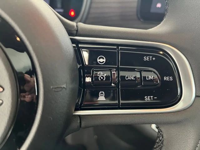 Fiat 500 87kW 42kWh Giorgio Armani Collector´s Edition