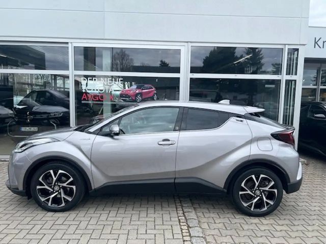 Toyota C-HR Hybride Team D