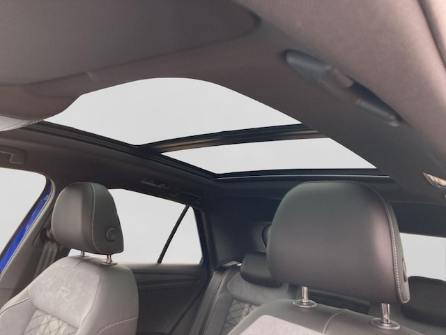 Volkswagen T-Roc 1.5 TSI DSG R-Line