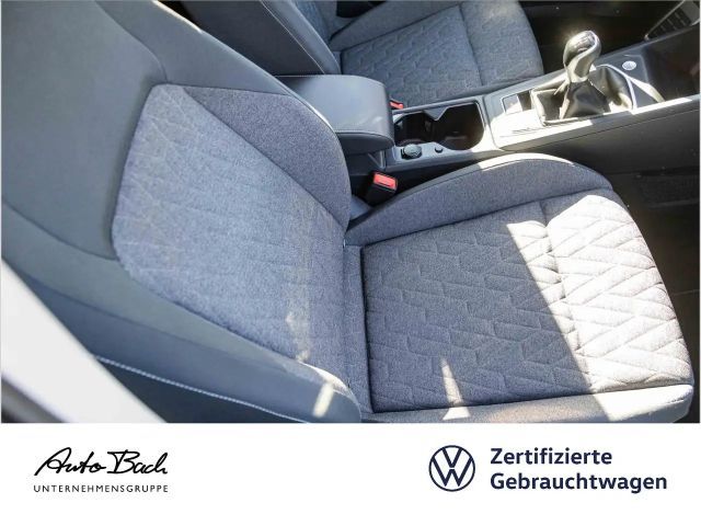 Volkswagen Golf 1.0 TSI Golf VIII