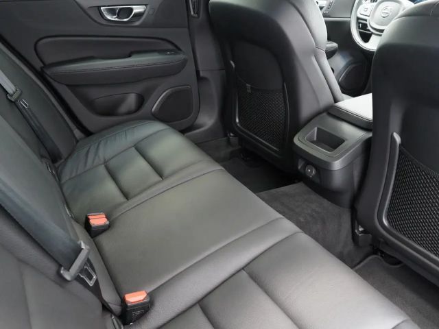 Volvo V60 Cross Country AWD