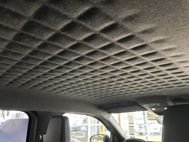 Renault 4 Comfort E-Tech Iconic