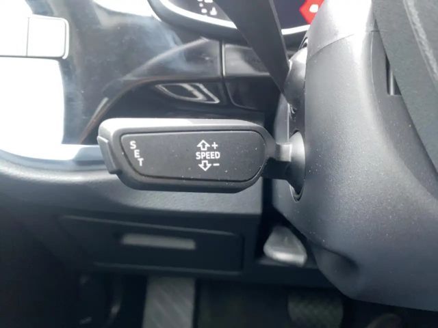 Audi Q3 advanced *DSG*Pano*LED*Navi*SHZ*PDC*