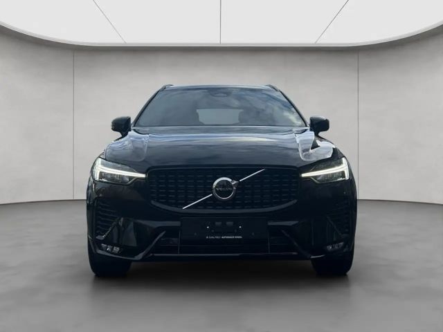 Volvo XC60 AWD Dark Plus