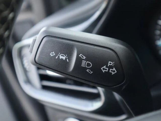 Ford Puma EcoBoost Titanium