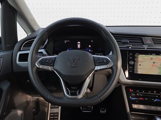 Volkswagen Touran 1.5 TSI DSG IQ.Drive