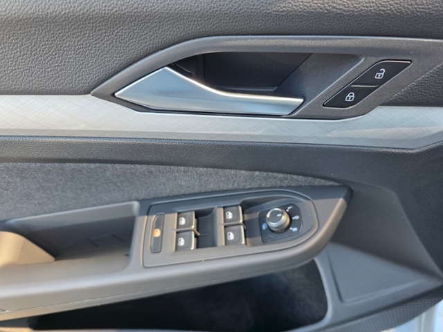 Volkswagen Golf 1.5 eTSI DSG Golf VIII Variant