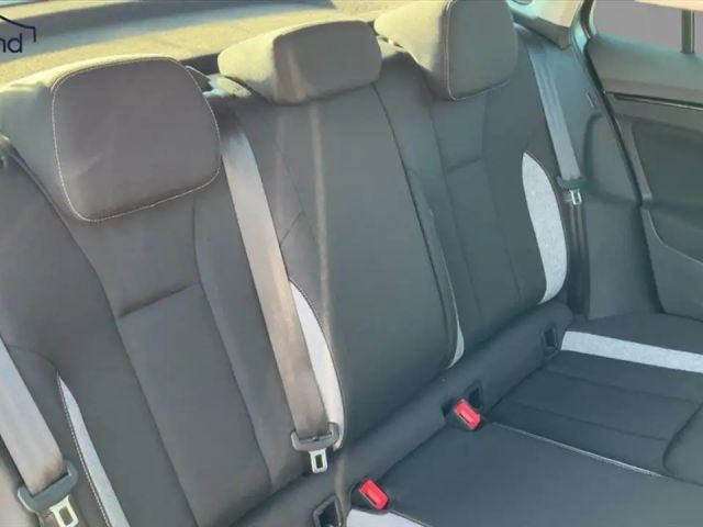 Skoda Kamiq 1,0 TSI 130 Jahre digital Cockpit Keyless