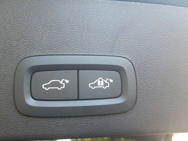 Volvo XC40 Plus Recharge