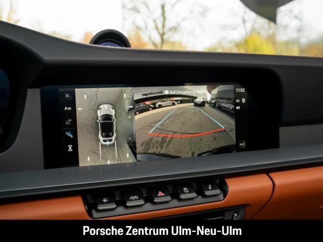 Porsche 992 4 Cabrio Carrera GTS