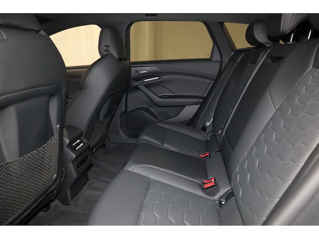 Audi A6 e-tron Avant Quattro