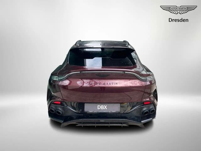 Aston Martin DBX 707
