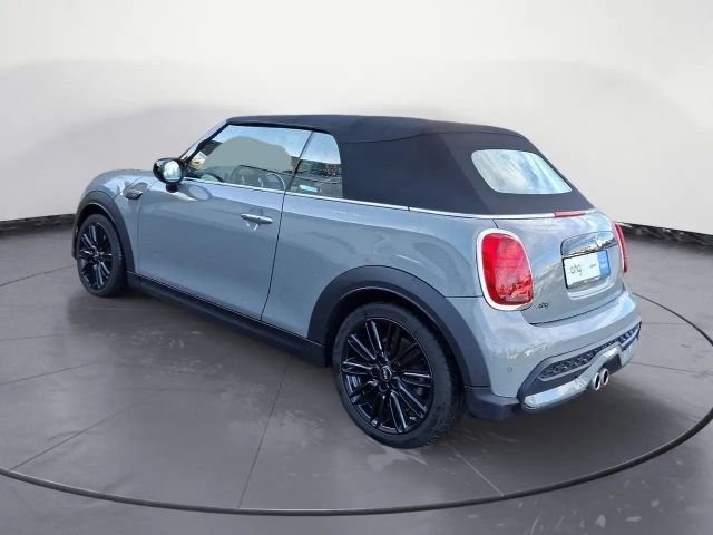 MINI Cooper S Cabrio Classic Trim Steptronic Navi LED