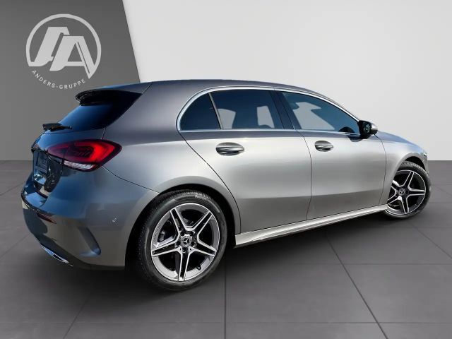 Mercedes-Benz A 180 AMG Line