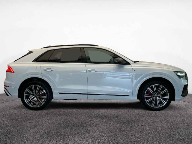 Audi Q8 55 TFSI Hybride Quattro