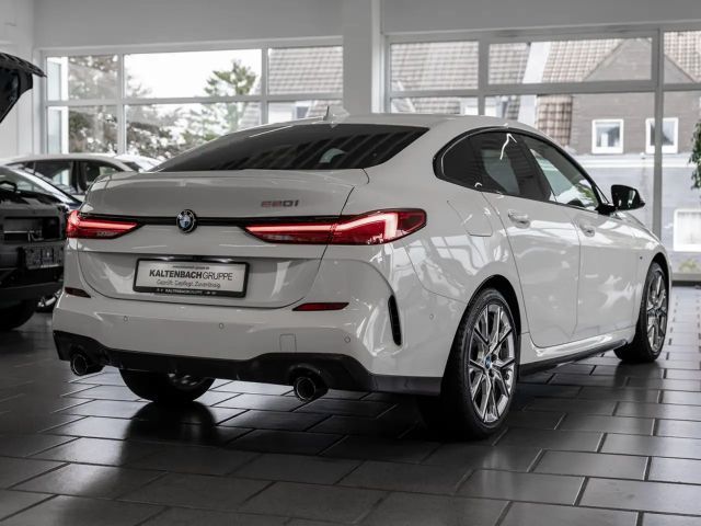 BMW 220 220i Coupé Gran Coupé