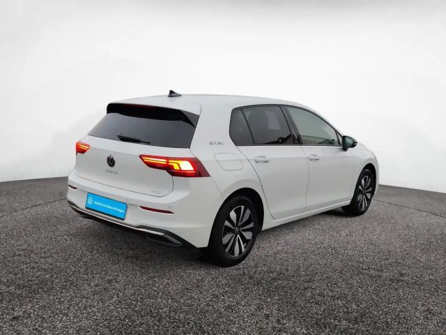 Volkswagen Golf 1.5 eTSI DSG Golf VIII